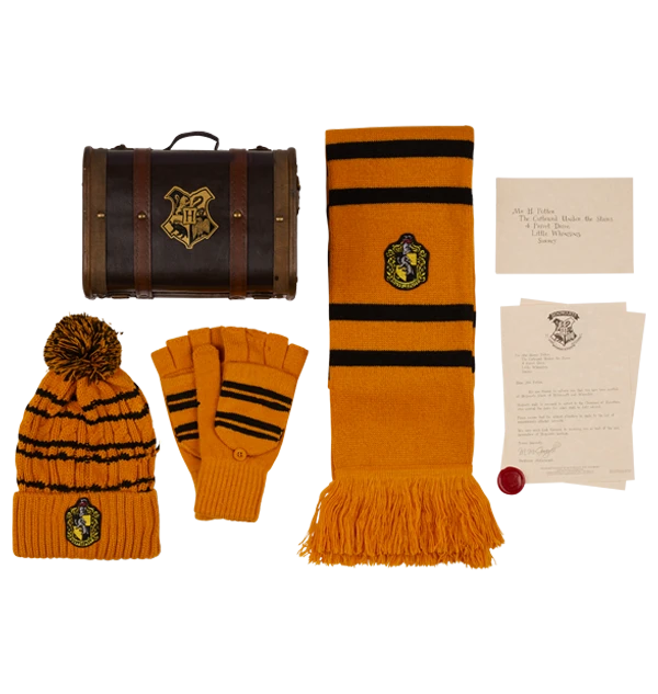 Warner Bros Hogwarts Trunks Hufflepuff Mini Gift Trunk 4 Warner Bros Hogwarts Trunks Hufflepuff Mini Gift Trunk