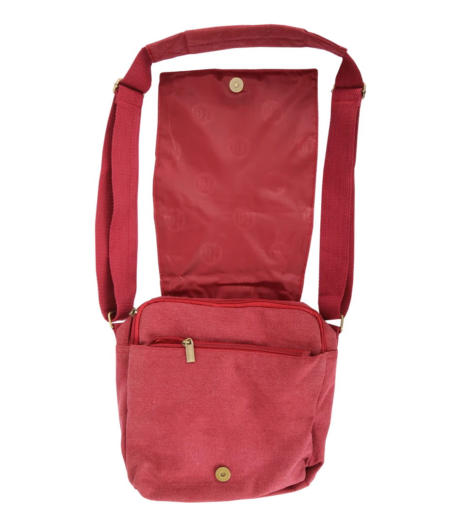 Warner Bros Platform 9 3/4 Medium Canvas Bag Platform 9¾ 6 Warner Bros Platform 9 3/4 Medium Canvas Bag Platform 9¾